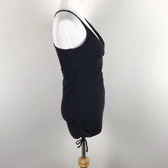 LULULEMON • Black Racerback - Picture 4 of 5